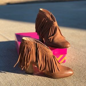 Seychelles booties (BRAND NEW)